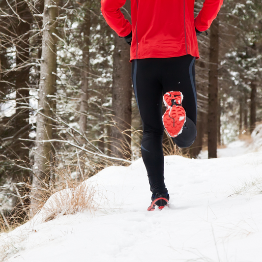 La Corsa Invernale: Un'Avventura nel Freddo per un Corpo Forte e una Mente Chiara